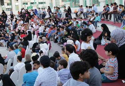 جمهور غفير يشارك في فعالية "بيئتي سر سعادتي" في حديقة السيف