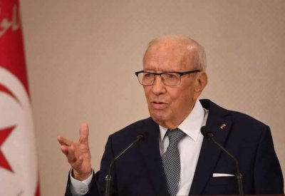 الرئيس التونسي يعلن عن انتخابات في ديسمبر