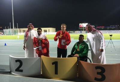 خالد بن حمد ل#ذوي_العزيمة: انتم فخر الرياضة البحرينية فإنجازاتكم محل تقدير الجميع