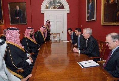 محمد بن سلمان يلتقي أعضاء من الكونغرس الأميركي