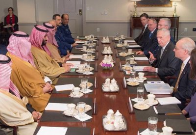 محمد بن سلمان وماتيس يبحثان التعاون ومكافحة الإرهاب