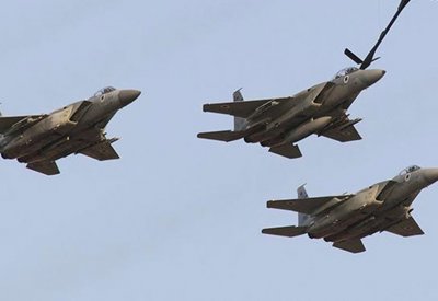 الجيش الإسرائيلي يقصف موقعاً عسكرياً لحماس في قطاع غزة