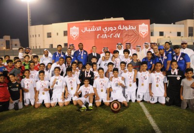 علي بن خليفة يتوج الرفاع الشرقي بطلاً لدوري الأشبال