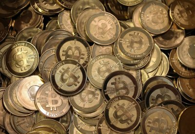 بيتكوين تحقق قفزة تاريخية نهاية العام