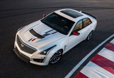"كاديلاك" تطرح Championship Edition الحصري بطرازات V-Series 