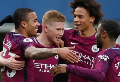 ديربي مانشستر يفصل "السيتي" عن لقب الدوري