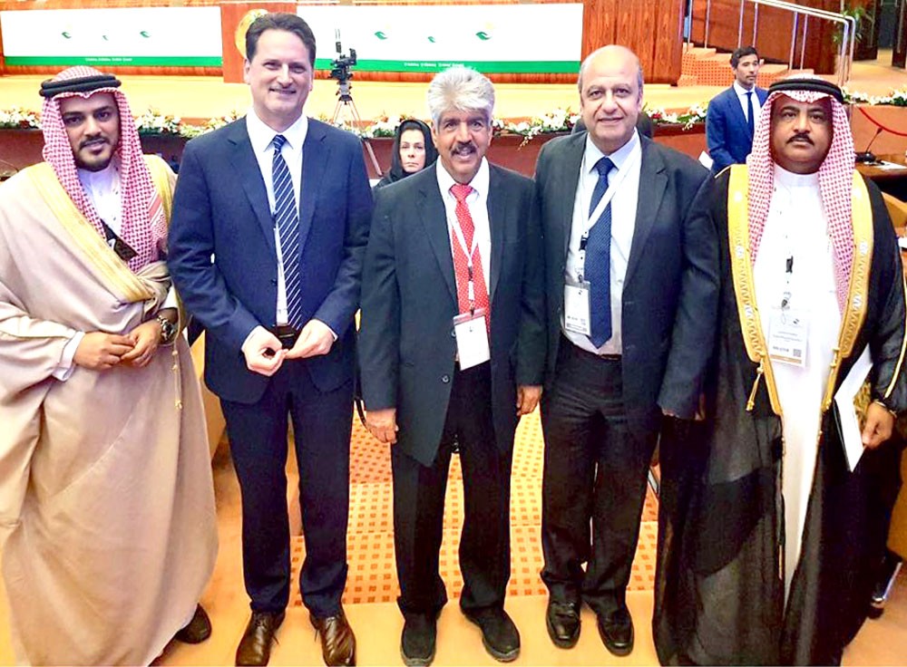 إعادة تشغيل مكتبات البحرين في غزة