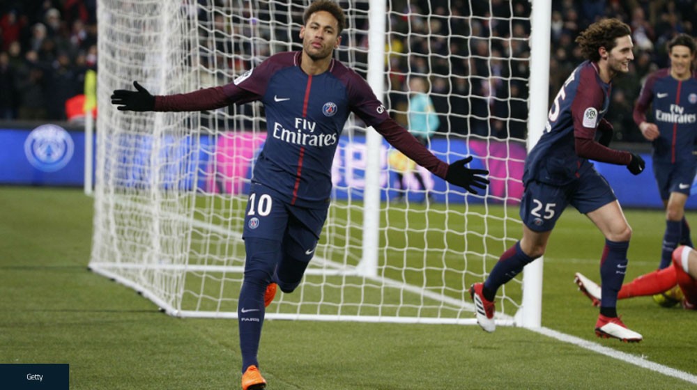 رئيس برشلونة السابق : لا يمكن مقارنة رحيل نيمار إلى ريال مدريد بفيجو "الخائن"
