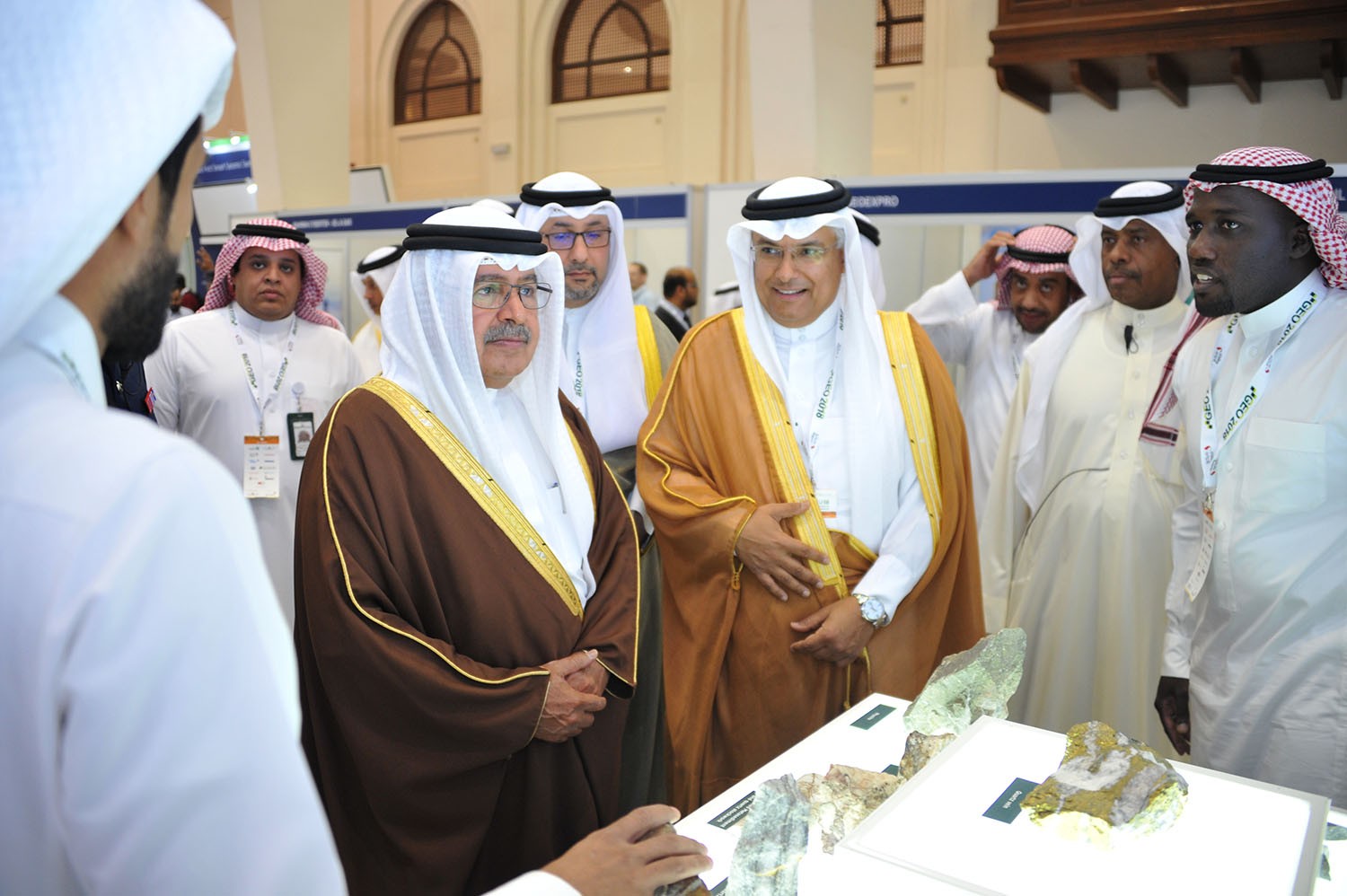 سمو الشيخ علي بن خليفة يفتتح معرض جيو 2018