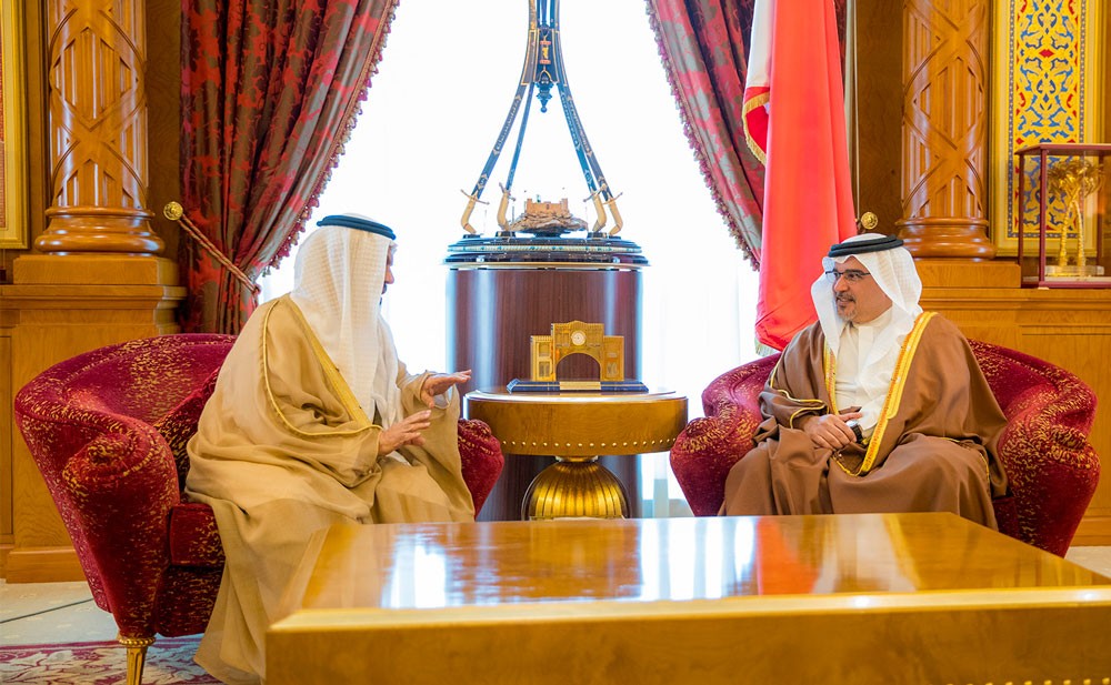 ولي العهد: مواصلة العمل لزيادة التنسيق والتعاون بين البحرين والإمارات على مختلف الأصعدة