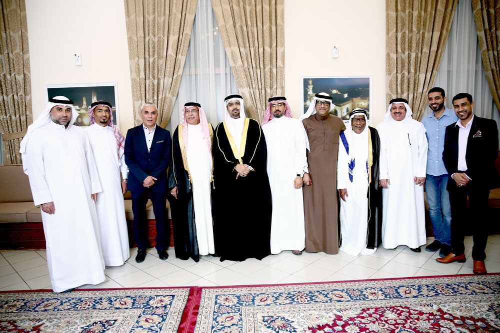 السلطات الثلاث تشهد حفل عقد قران الزميل راشد الغائب