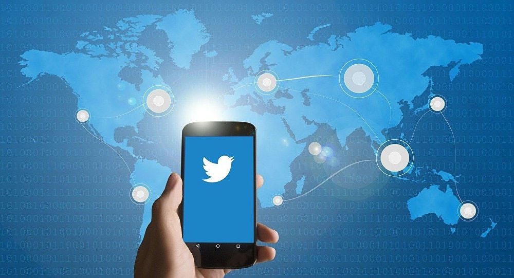 "تويتر" يشمل أكبر كم من الأخبار الكاذبة