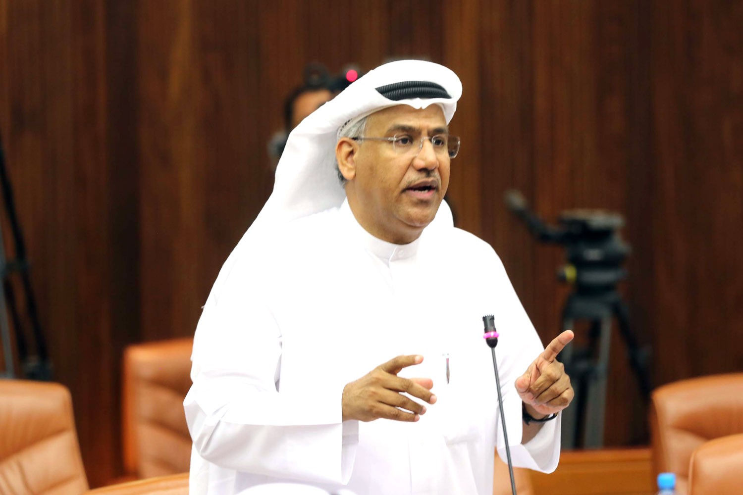 قراطة: 280 مليون دينار إيرادات "غائبة" من "الكهرباء"