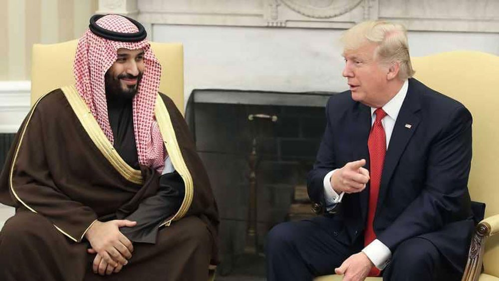ولي العهد السعودي يغادر إلى أميركا في زيارة رسمية