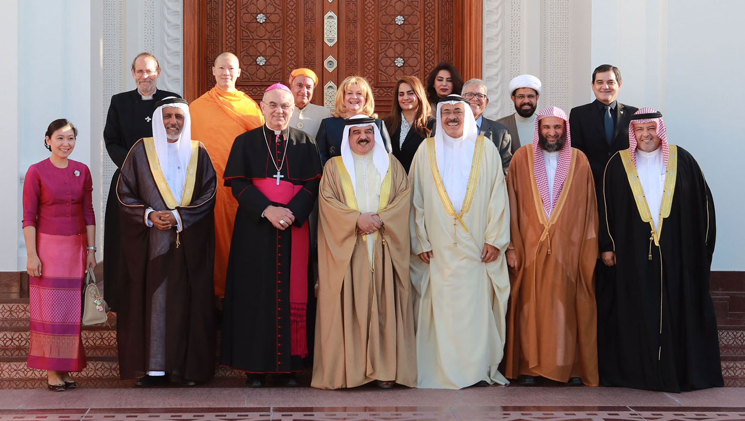 العاهل: إنشاء مركز الملك حمد العالمي للتعايش السلمي يتوج الريادة التي تميز البحرين