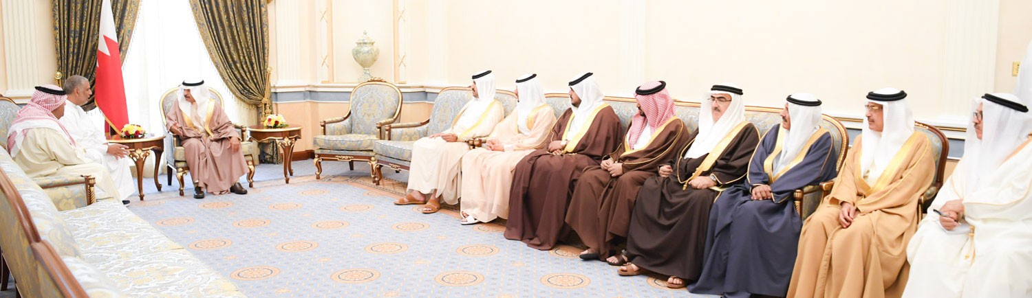سمو رئيس الوزراء يستقبل المواطن ابراهيم علي أحمد‎