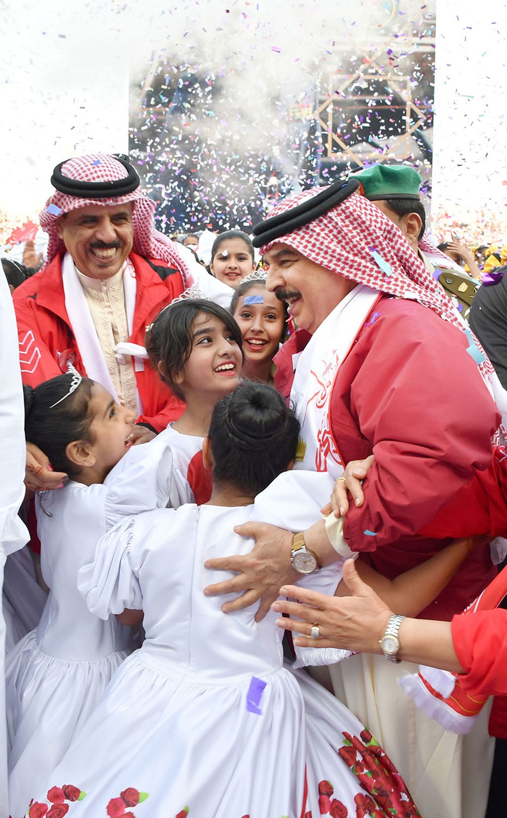 تلفزيون البحرين يعيد بث مهرجان البحرين أولاً