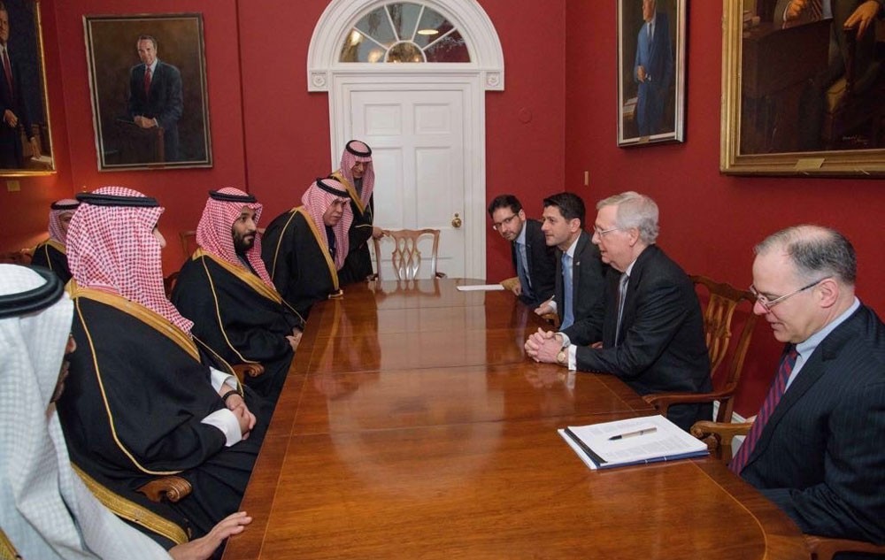 محمد بن سلمان يلتقي أعضاء من الكونغرس الأميركي