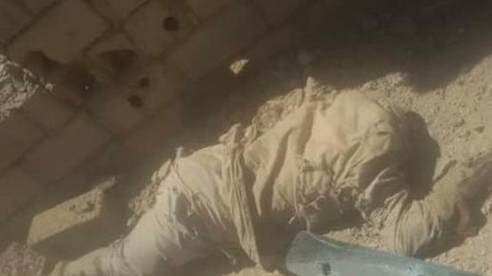 ليبيا.. القاعدة تفصل رؤوس اثنين من عناصرها إثر قصف