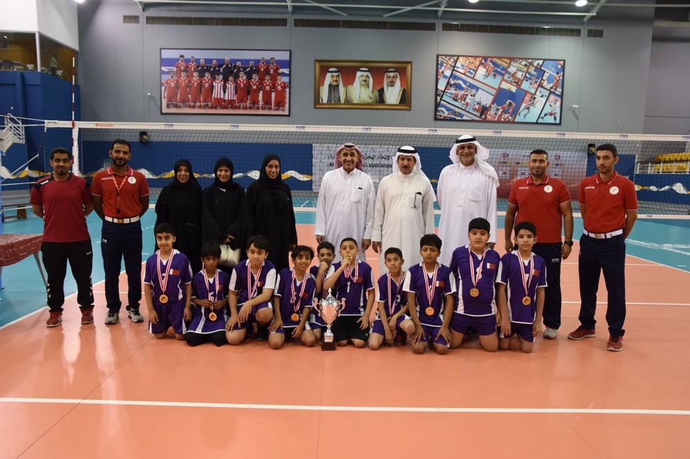 أم الحصم تُحقق كأس بطولة مدارس البنين الابتدائية للكرة الطائرة
