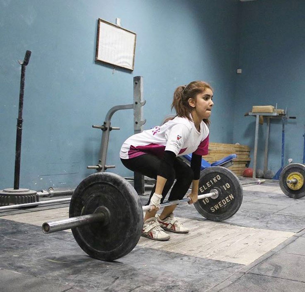 النجمة البحرينية شريف تشارك بآسيوية أوزباكستان لرفع الأثقال