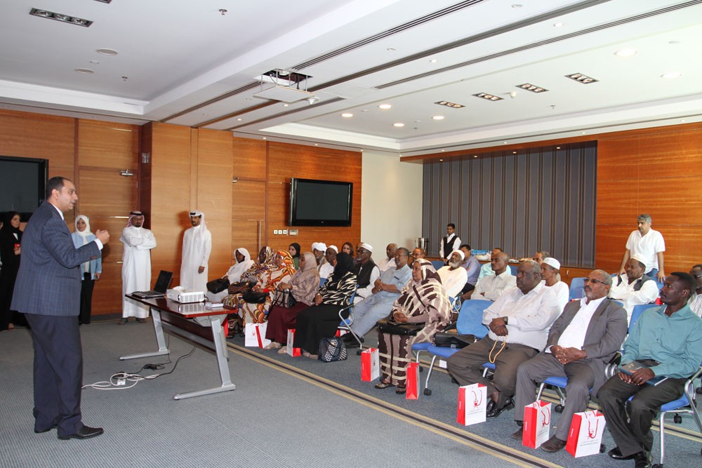 وفد نقابي سوداني يبحث أوضاع العمالة ويطلع على تجربة سوق العمل البحرينية