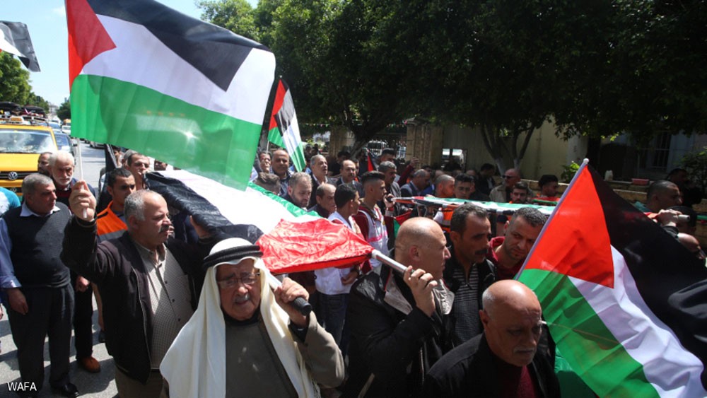 جرحى بنيران إسرائيلية في غزة بعد يوم دامٍ