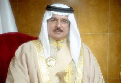 الملك يجري اتصالا هاتفيا بسمو رئيس الوزراء وسمو ولي العهد بمناسبة الإعلان عن اكتشاف أكبر حقل نفط
