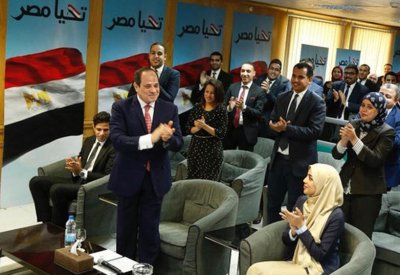 السيسي يشكر منافسه ويتعهد بمواصلة التنمية والاستقرار