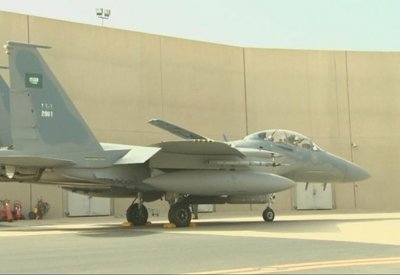 التحالف يقصف تعزيزات المليشيات القادمة من صعدة للحديدة