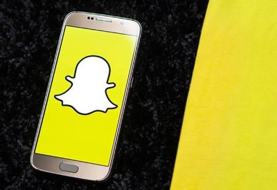 سناب شات يطلق خاصية مكالمات الفيديو الجماعية