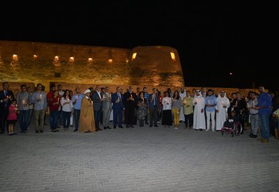 "البيارق البيضاء" و"هيئة الثقافة" تنظمان "وقفة سلام".. رسالة محبة من البحرين للعالم