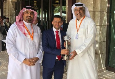 وزير الإعلام: فوز "البلاد" تتويج للصحافة البحرينية ودورها التنويري والتوعوي