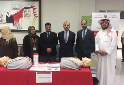 الوكيل المساعد للمستشفيات يدشن فعالية الانعاش القلبي بالسلمانية