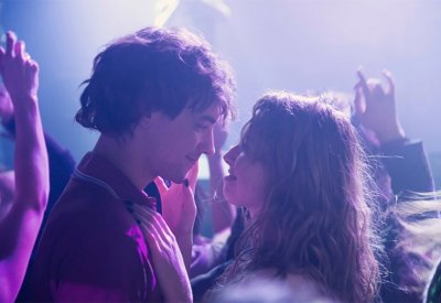 إطلاق الإعلان الترويجي لفيلم موديرن لايف إز رابيش