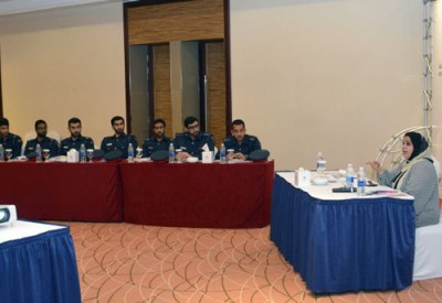 الأكاديمية الشرطة ومعهد التنمية السياسية يختتمان برنامج حقوق الإنسان