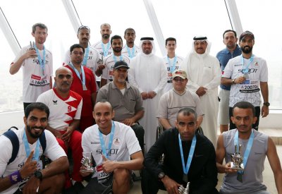 محافظة العاصمة تتوّج الفائزين في "الماراثون العمودي" بارتفاع 200 متر