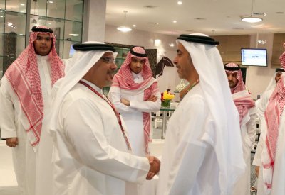 سمو ولي العهد يلتقي بكبار ضيوف جائزة البحرين الكبرى من أصحاب السمو والسمو الملكي	