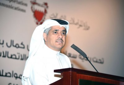 وزير المواصلات: ضرورة التعاون بين هيئة الفضاء في البحرين والبريطانية