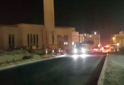 أهالي واحات المحرق يطالبون بإنارة طرقاتهم