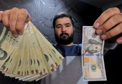 اعتقالات بصفوف التجار في إيران بعد انهيار العملة