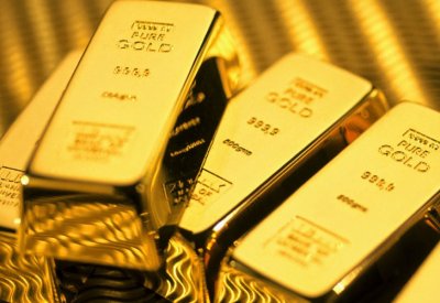 الذهب ينخفض من أعلى مستوى في 11 أسبوعاً