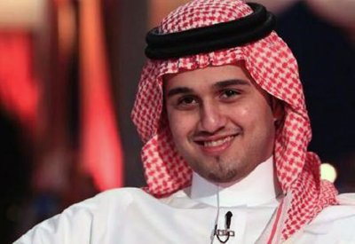 عودة الفنان عباس إبراهيم للغناء تشعل الوسط الفني