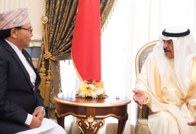 سمو رئيس الوزراء يستقبل السفير النيبالي ويشيد بدور الجالية