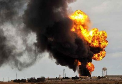 إنتاج ليبيا النفطي يخسر 100 ألف برميل يوميا بعد هجوم إرهابي