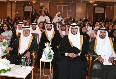 سمو الشيخ علي بن خليفة يحضر حفل تخريج مدرسة ابن خلدون‎