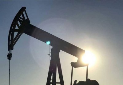 النفط يهبط مع زيادة منصات الحفر الأميركية  ​