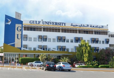 45 مؤسسة في "يوم المهن" بالجامعة الخليجية