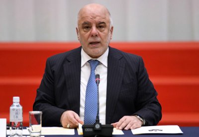 العبادي: لن نتدخل بالشأن السوري وضرب "داعش" مستمر