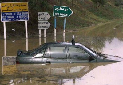 سيول قاتلة تجتاح الجزائر